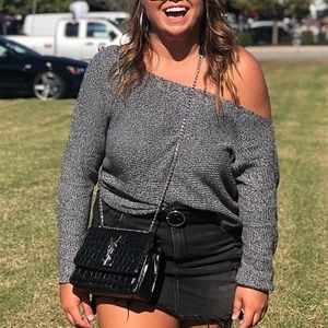 One shoulder sweater